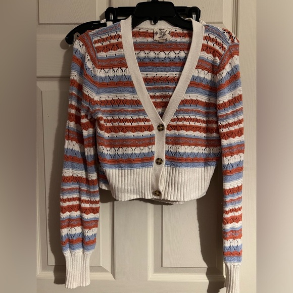 Hippie Rose 3 piece set, shorts, tank, cardigan, size medium - Picture 2 of 9